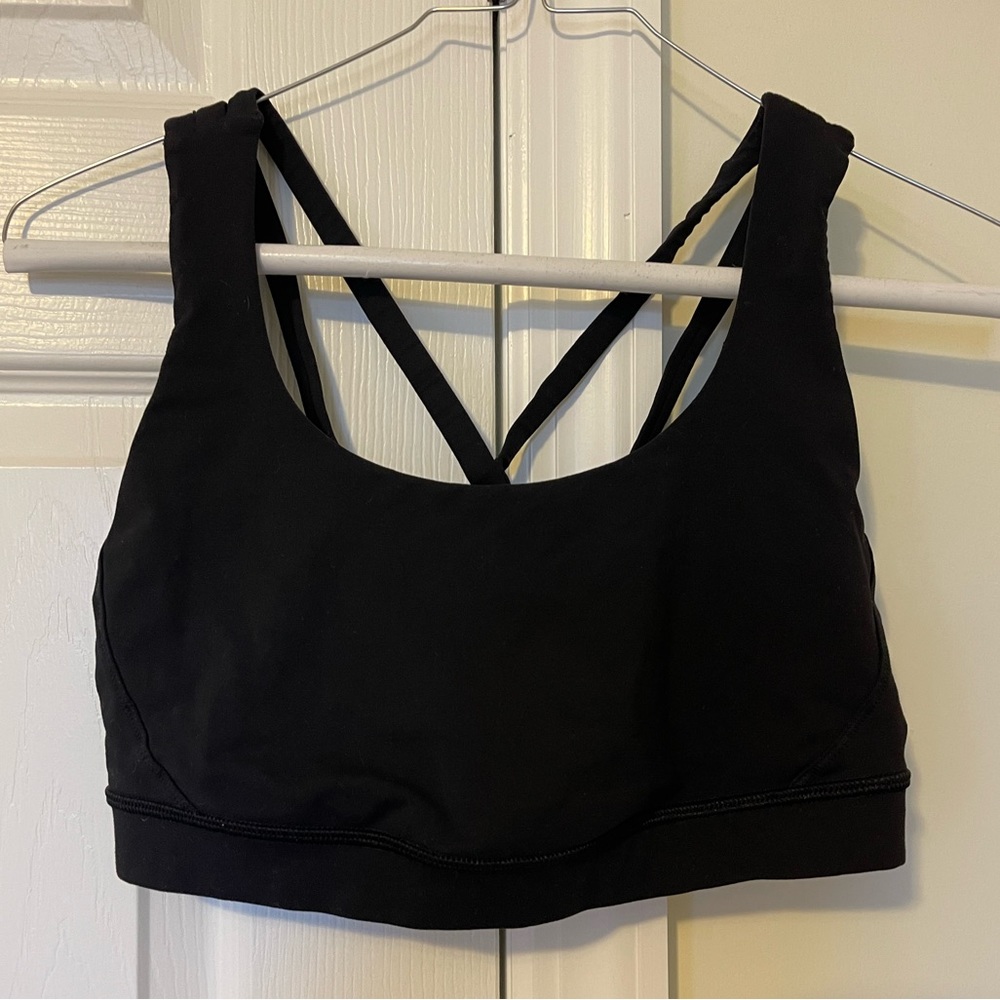 LULULEMON Energy Sports bra size 4
